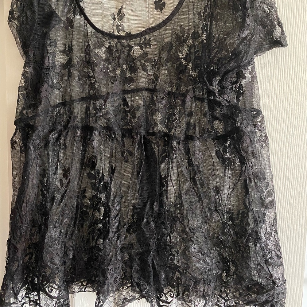 Lace Torrid Top size 3